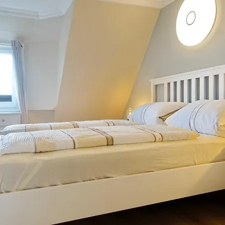 Apartman Lister Huk *
